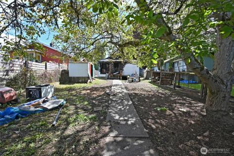 8145 16th Avenue SW Seattle WA 98106