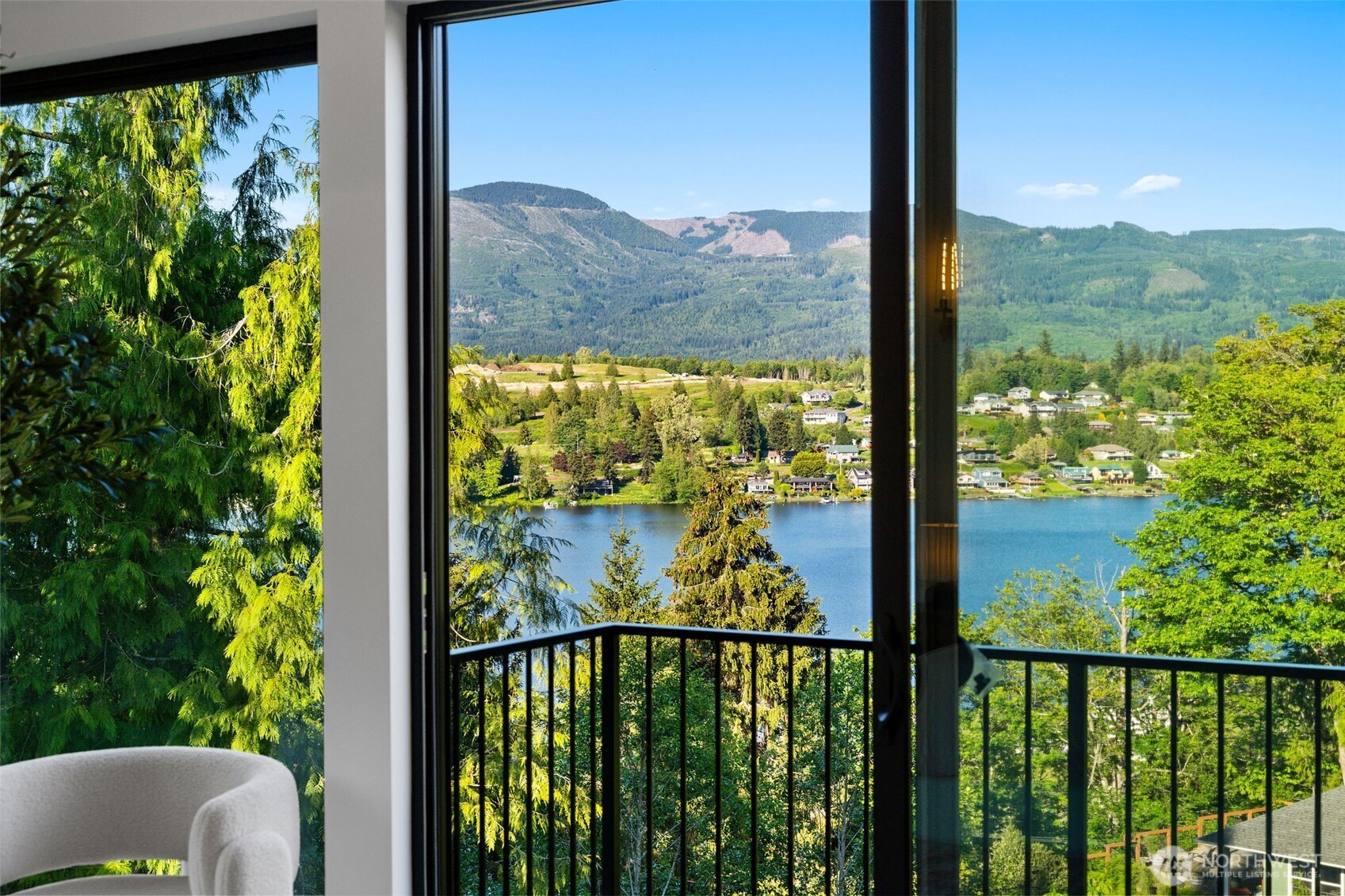 18315 Majestic Ridge Lane Mount Vernon WA 98274