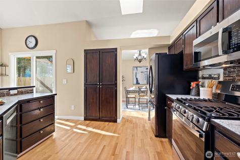5306 169th Place SW Lynnwood WA 98037