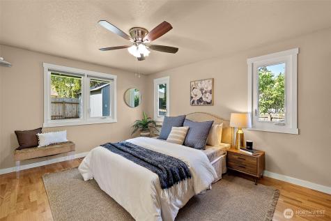 5306 169th Place SW Lynnwood WA 98037