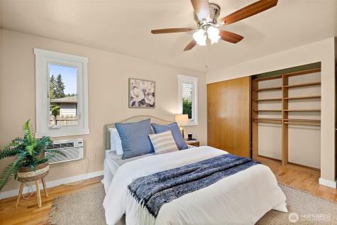 5306 169th Place SW Lynnwood WA 98037