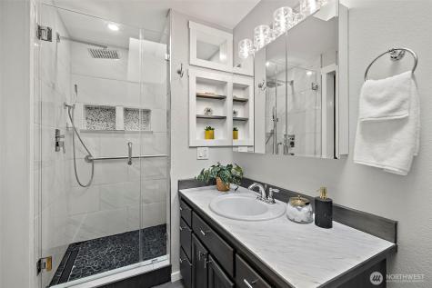 5306 169th Place SW Lynnwood WA 98037