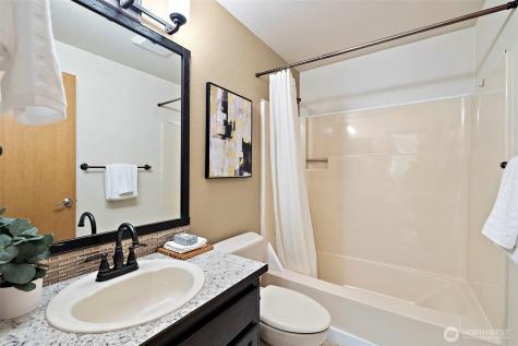 5306 169th Place SW Lynnwood WA 98037