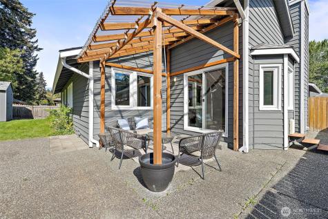 5306 169th Place SW Lynnwood WA 98037