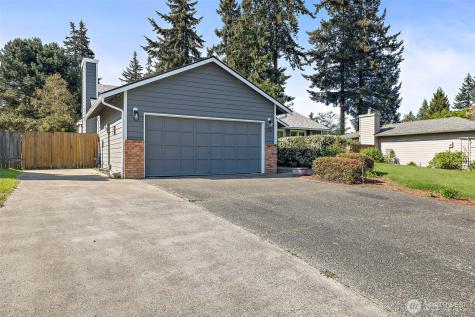 5306 169th Place SW Lynnwood WA 98037