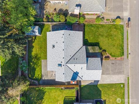 5306 169th Place SW Lynnwood WA 98037