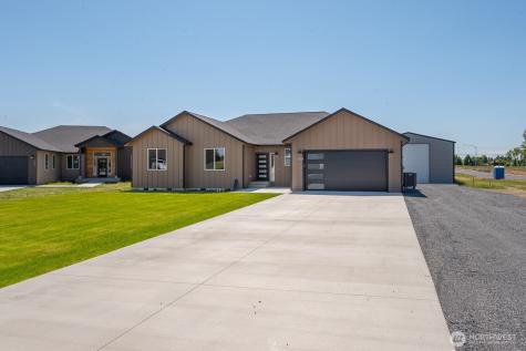 6425 NE Road 2.15 Moses Lake WA 98837