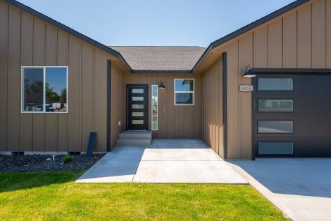 6425 NE Road 2.15 Moses Lake WA 98837