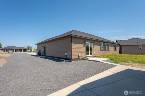 6425 NE Road 2.15 Moses Lake WA 98837
