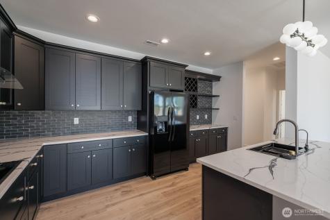 6425 NE Road 2.15 Moses Lake WA 98837