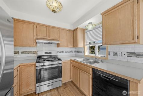 17510 29th Drive NE Marysville WA 98271