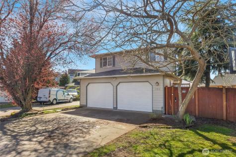 17510 29th Drive NE Marysville WA 98271