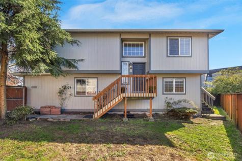 17510 29th Drive NE Marysville WA 98271