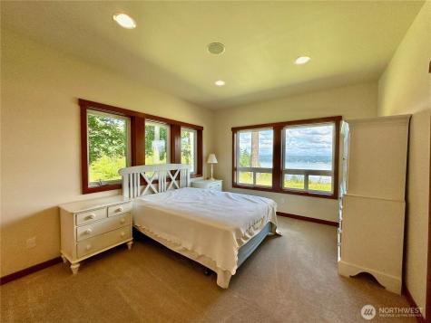 4075 Preserve Drive Camano Island WA 98282