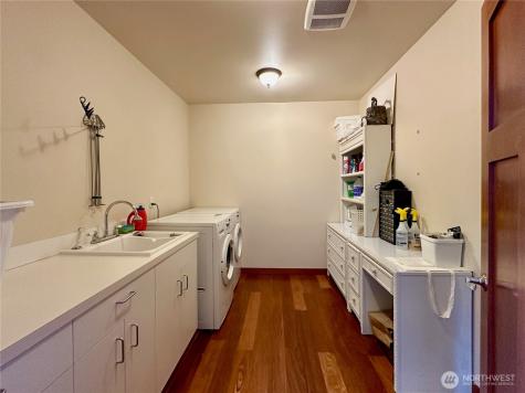 4075 Preserve Drive Camano Island WA 98282