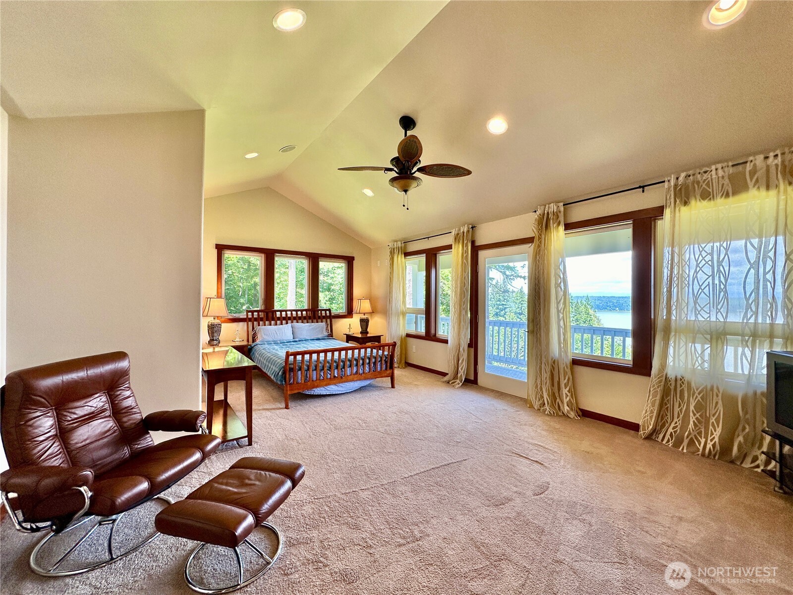 4075 Preserve Drive Camano Island WA 98282