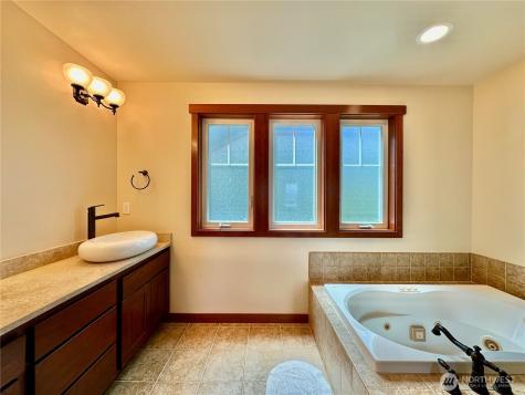 4075 Preserve Drive Camano Island WA 98282