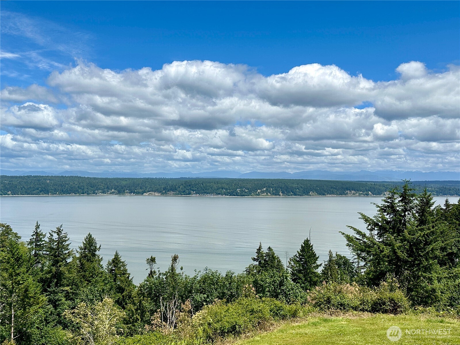 4075 Preserve Drive Camano Island WA 98282