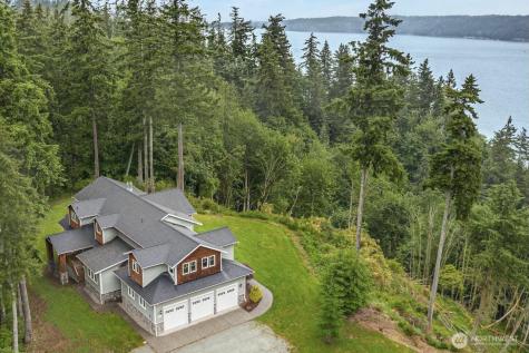4075 Preserve Drive Camano Island WA 98282