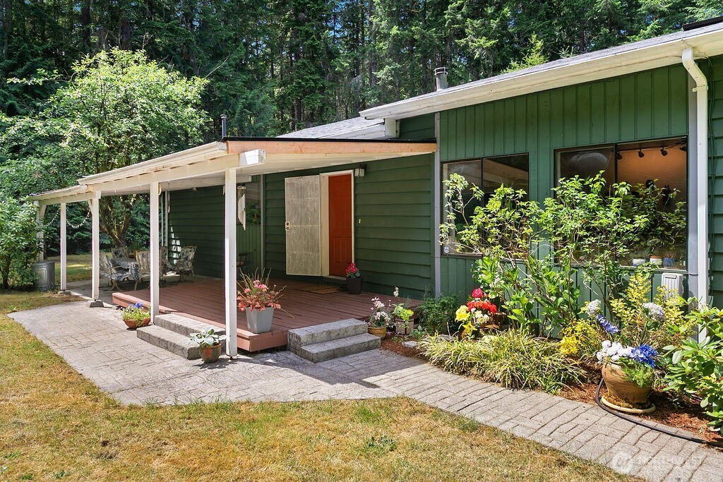 19328 Widme Street NE Poulsbo WA 98370