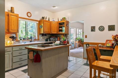 19328 Widme Street NE Poulsbo WA 98370