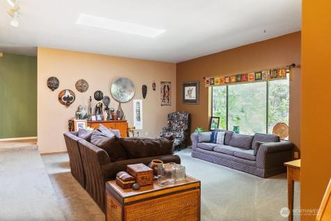 19328 Widme Street NE Poulsbo WA 98370