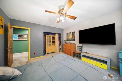 19328 Widme Street NE Poulsbo WA 98370