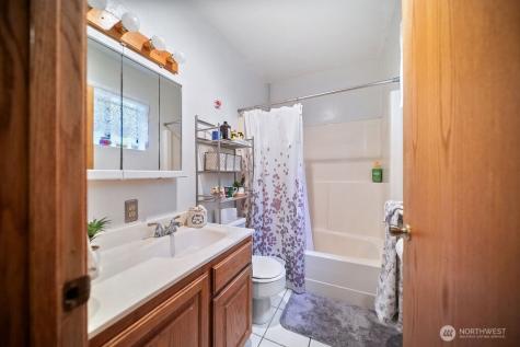 19328 Widme Street NE Poulsbo WA 98370