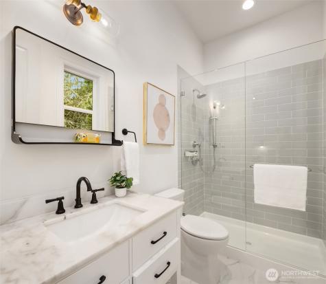 1024 91st Avenue NE Bellevue WA 98004