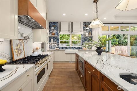 1024 91st Avenue NE Bellevue WA 98004