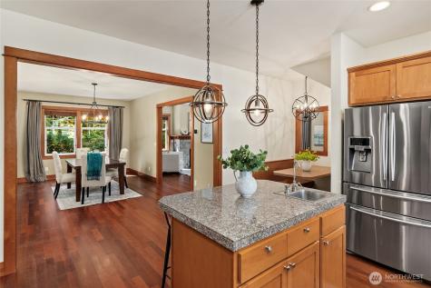 14340 Shasta Lane NE Bainbridge Island WA 98110