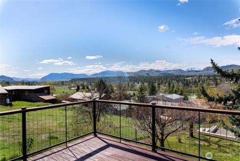 417 Perry Street Winthrop WA 98862