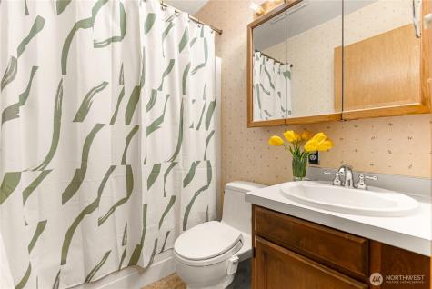 417 Perry Street Winthrop WA 98862