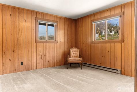 417 Perry Street Winthrop WA 98862