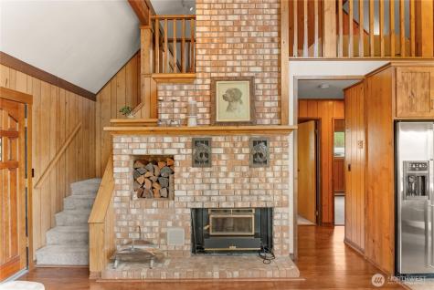 417 Perry Street Winthrop WA 98862