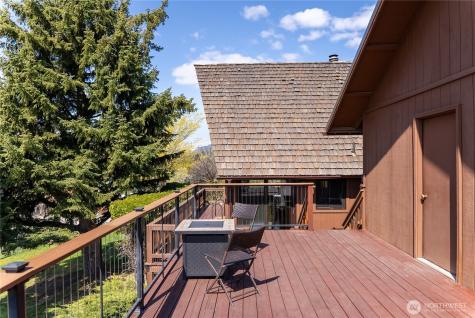 417 Perry Street Winthrop WA 98862