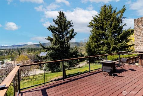 417 Perry Street Winthrop WA 98862