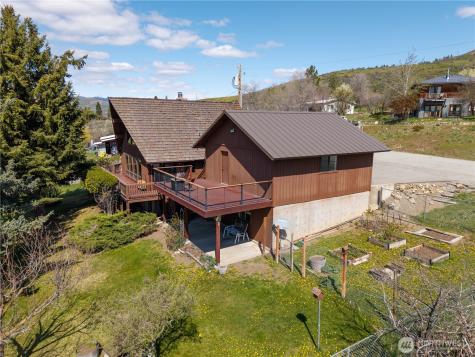 417 Perry Street Winthrop WA 98862