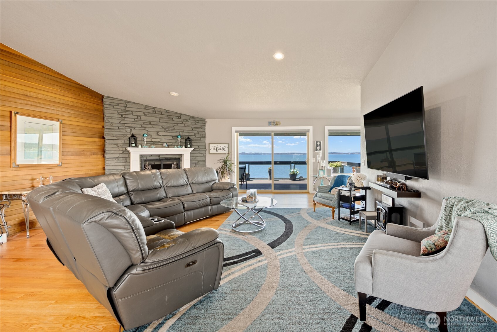 1035 Shorecrest Place Camano Island WA 98282