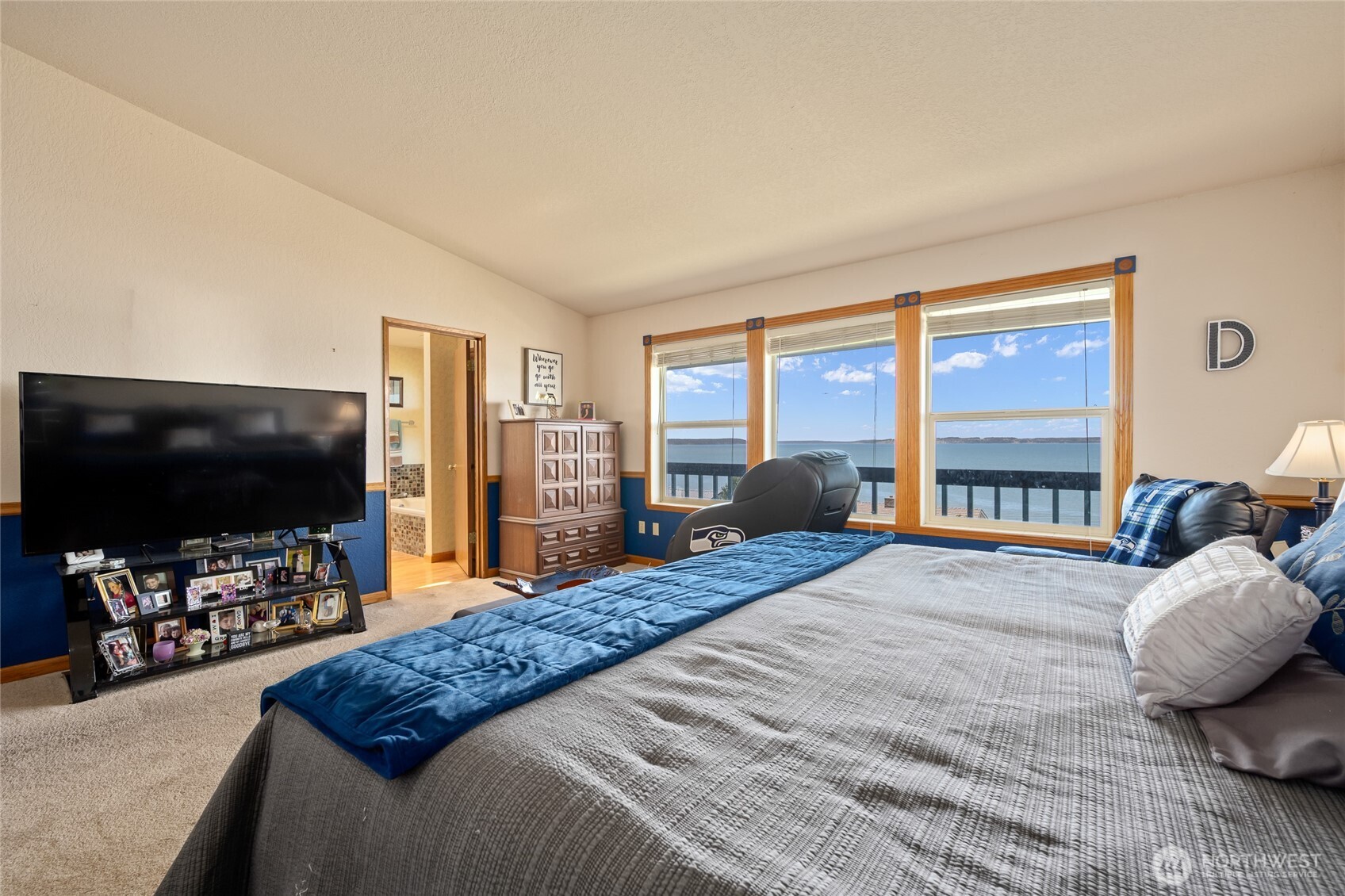 1035 Shorecrest Place Camano Island WA 98282