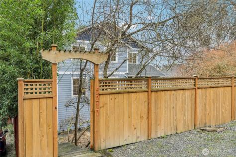 5217 23rd Avenue SW Seattle WA 98106