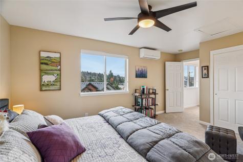 5217 23rd Avenue SW Seattle WA 98106