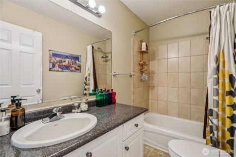 5217 23rd Avenue SW Seattle WA 98106