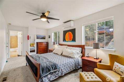 5217 23rd Avenue SW Seattle WA 98106