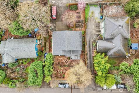 5217 23rd Avenue SW Seattle WA 98106