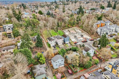 5217 23rd Avenue SW Seattle WA 98106