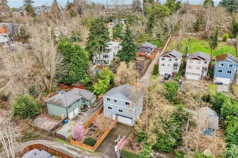 5217 23rd Avenue SW Seattle WA 98106