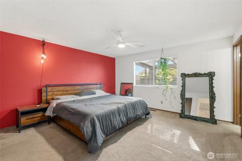18320 Corliss Avenue N Shoreline WA 98133