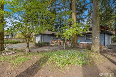 18320 Corliss Avenue N Shoreline WA 98133