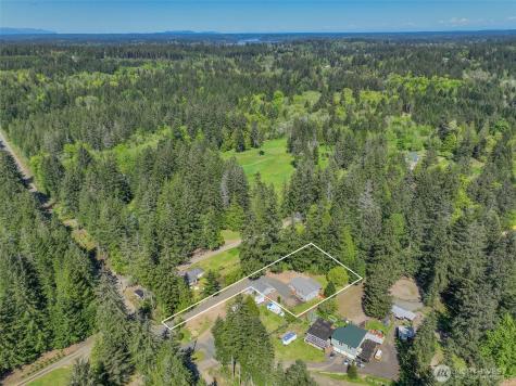 2151 W Cloquallum Road Shelton WA 98584
